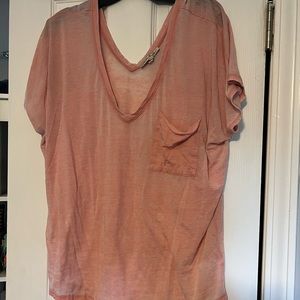 Express size M tshirt